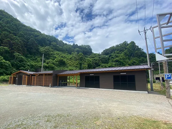 笹川流れ浜茶屋ホウヤハマの外観
